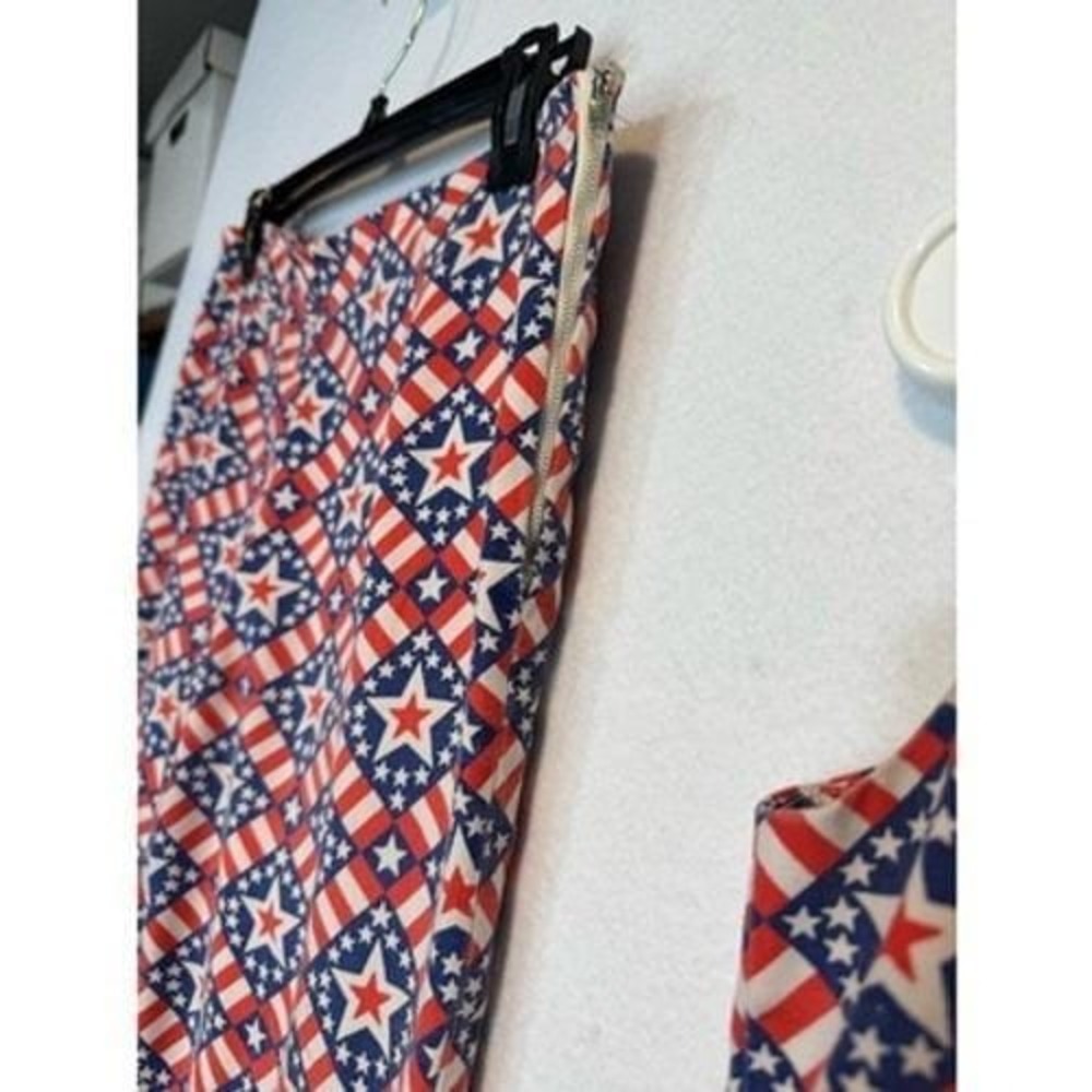 Vtg Handmade Women's 2 Pc Outfit USA Patriotic American Flag Small - Picture 13 of 16